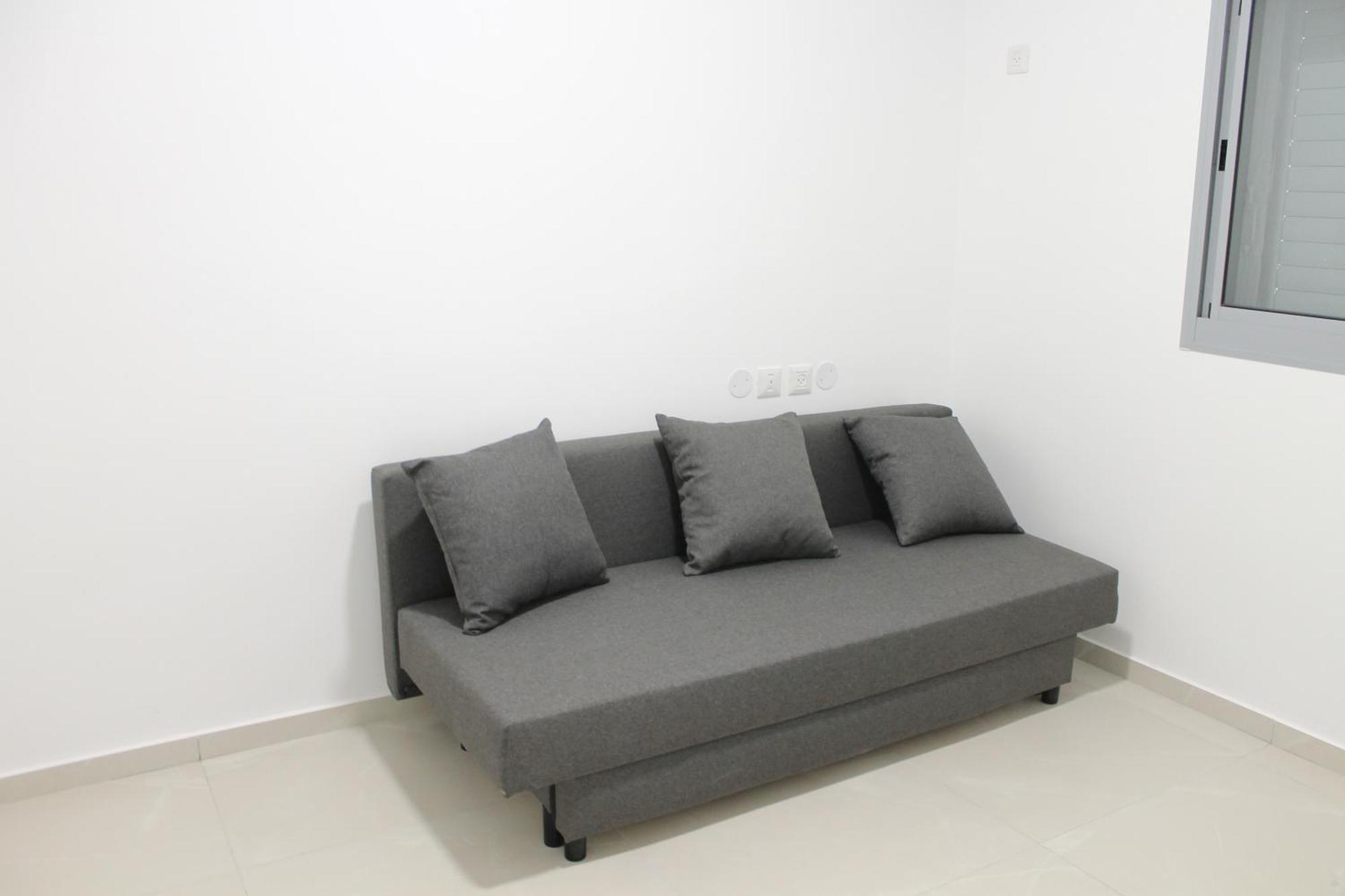 Beach Suite Israel- Private Jacuzzi, Beach View, Gym, Low Fee For Off-Site Indoor Pool & Spa ביץ סוייט ישראל- ג'קוזי פרטי עם נוף ים, אפשרות לבריכה מקורה וספא בתשלום ממש מוזל Ашкелон Экстерьер фото